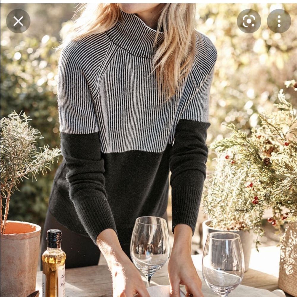 Summersalt The Luxe Cashmere Blend Two tone sweater sz M